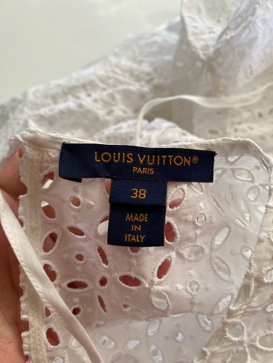 Girls' White Eyelet Puff-Sleeve Dress - Picture 13 of 17